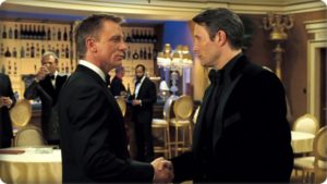 James Bond - Casino Royale el sıkışma